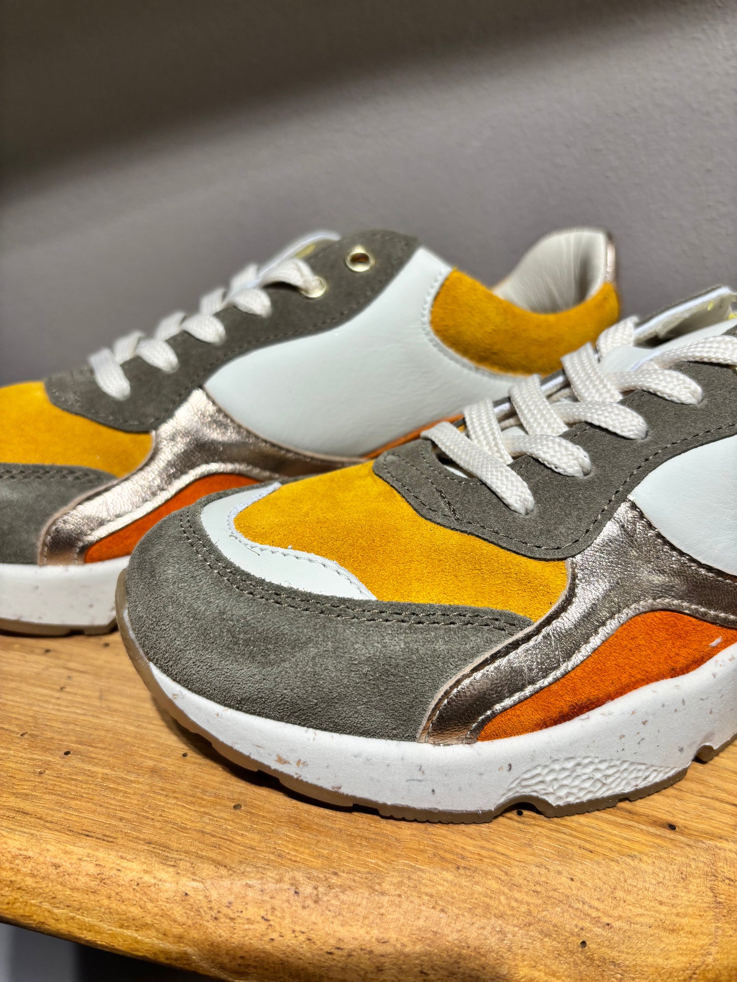 TENNIS MULTICOLOR