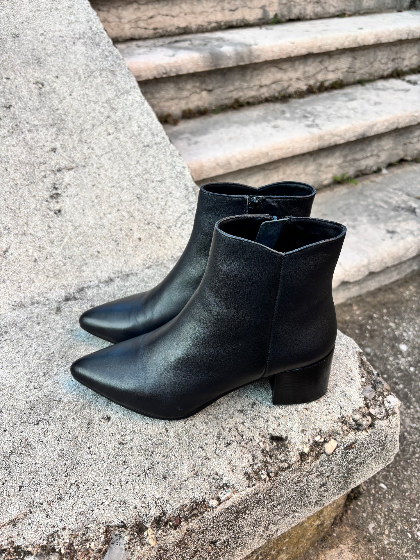 BOOTIE